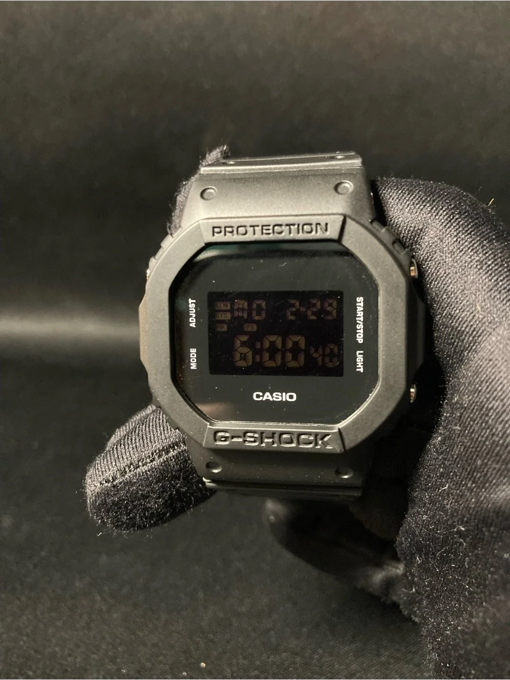 Blackout G Shock Dw5600